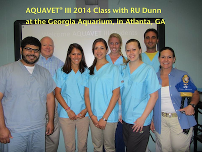 AQUAVET III 2014 class photo at GA aquarium