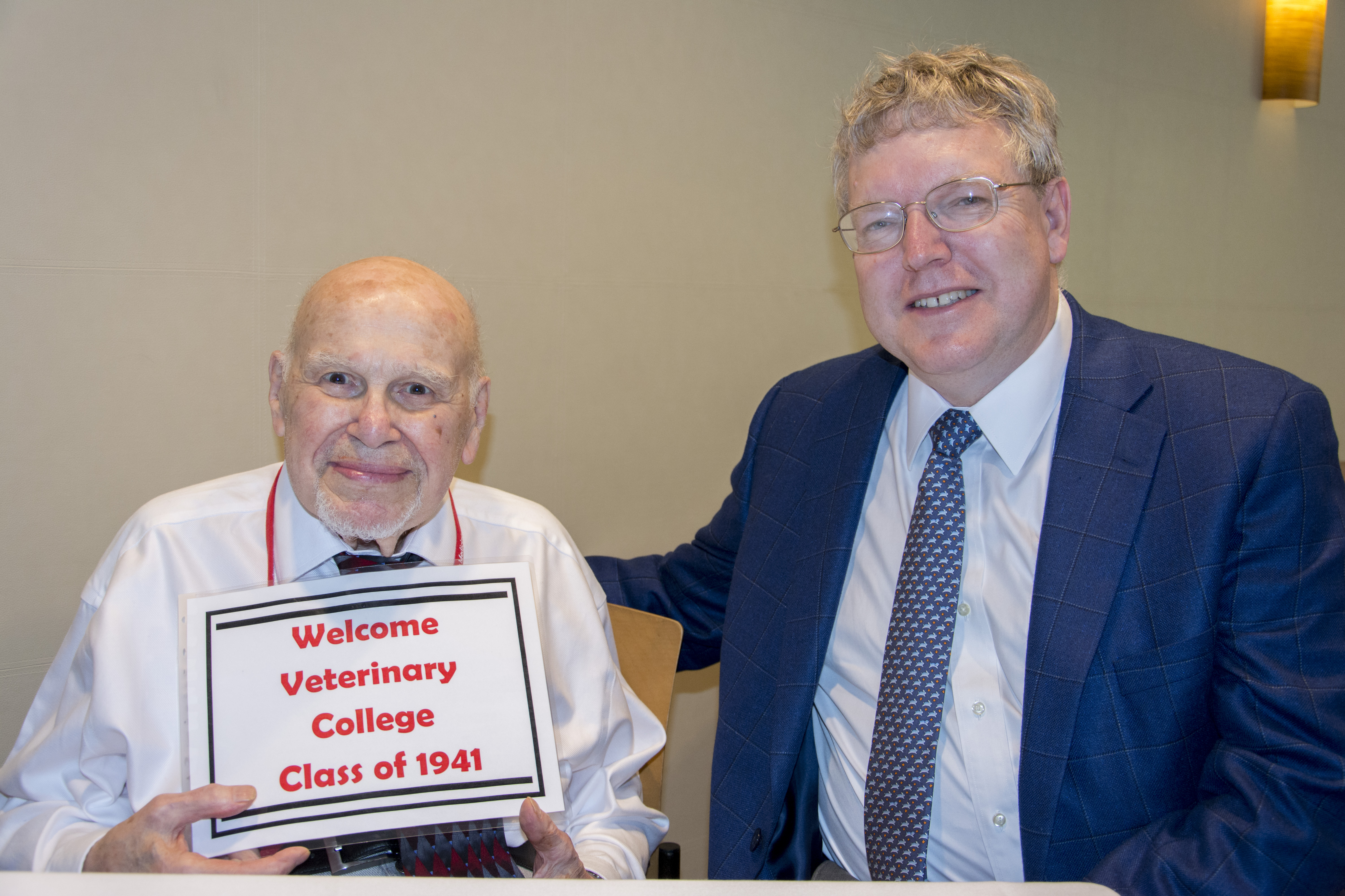 Dr. Samuel Bender with Dean Lorin Warnick at the CVM reunion