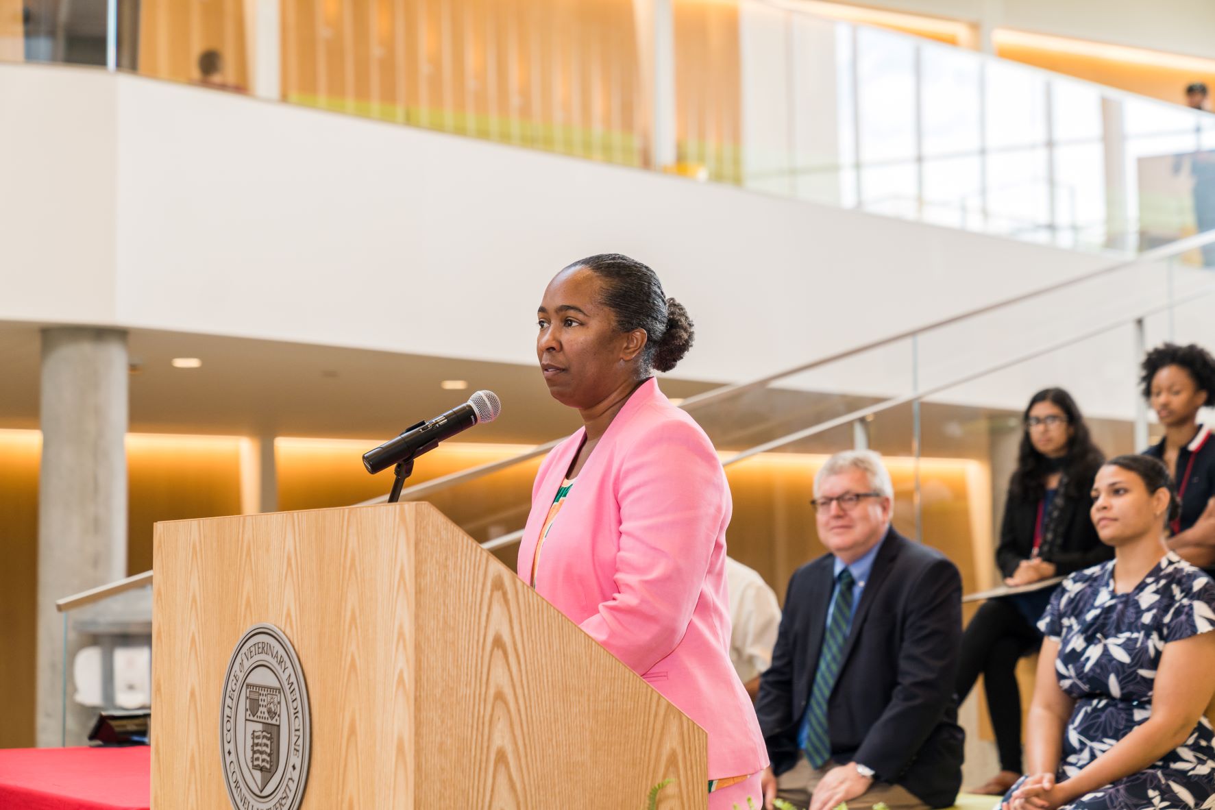 Melanie Ragin at podium