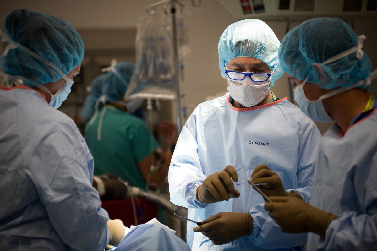 surgeons in the OR