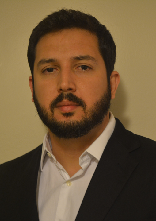 Portrait photograph of Dr. Rafael Senos
