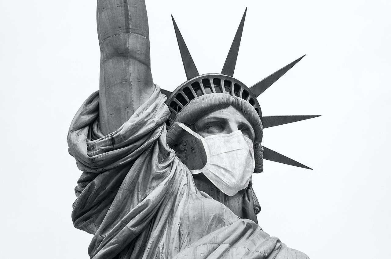 Image of statue of liberty wearing a mask