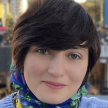 A professional portrait image of Dr. Negin Majedi.