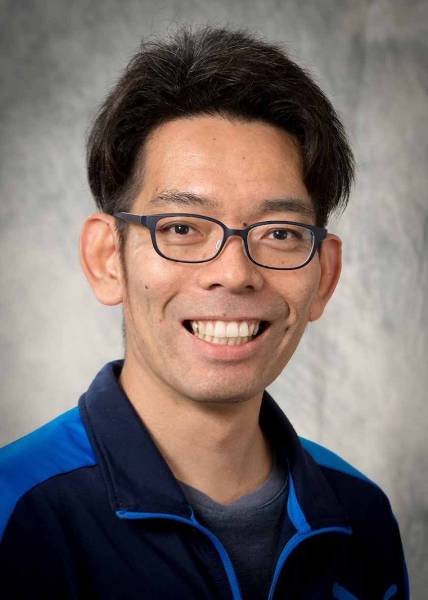 Toshi Kawate