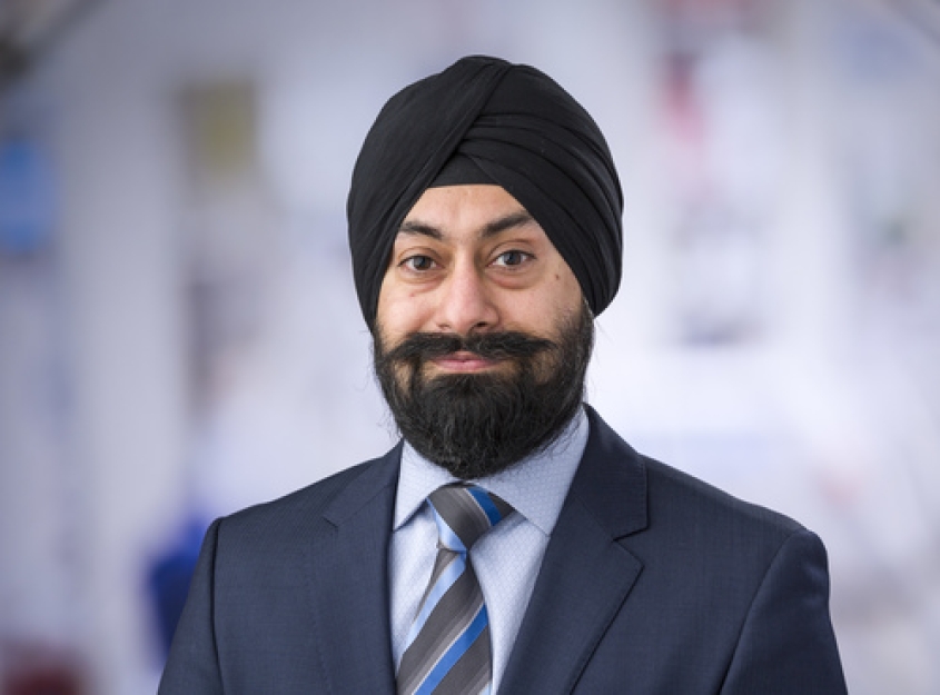 Portrait photograph of Dr. Taran Gujral