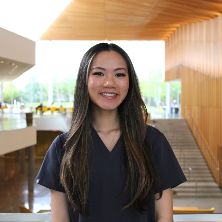 Portrait of Peer Mentor Brianna Chen.