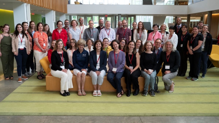 Group shot of people at the CVEA conference