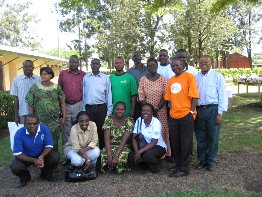 Jarra Jagne posing with a group of people outside