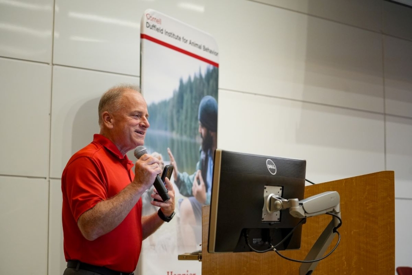David Lee talking on a microphone