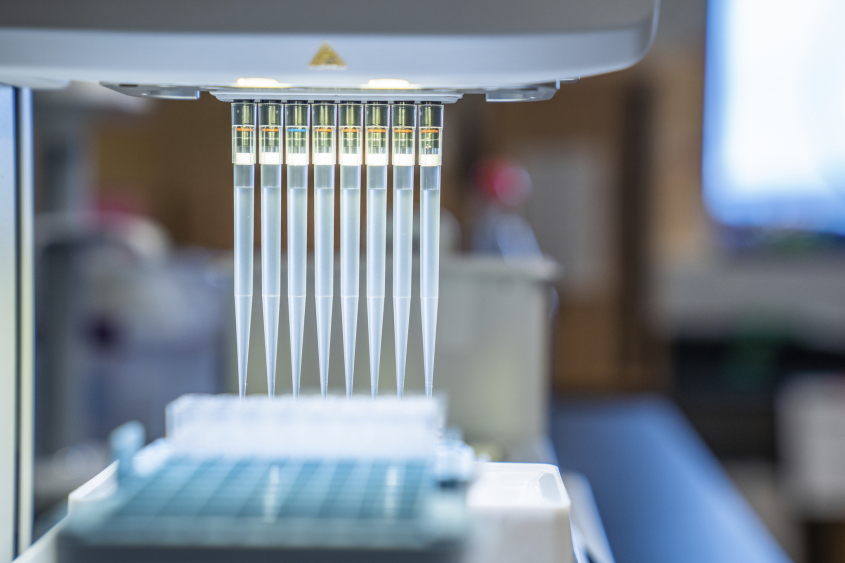 A multi-channel pipette