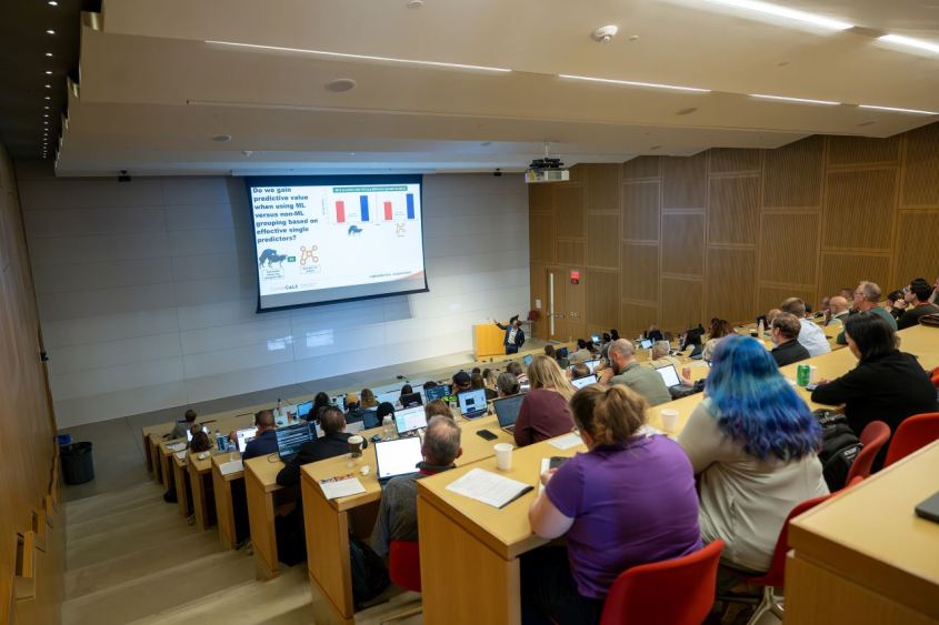 People in a lecture hall