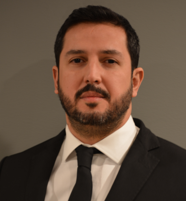 Rafael Senos headshot