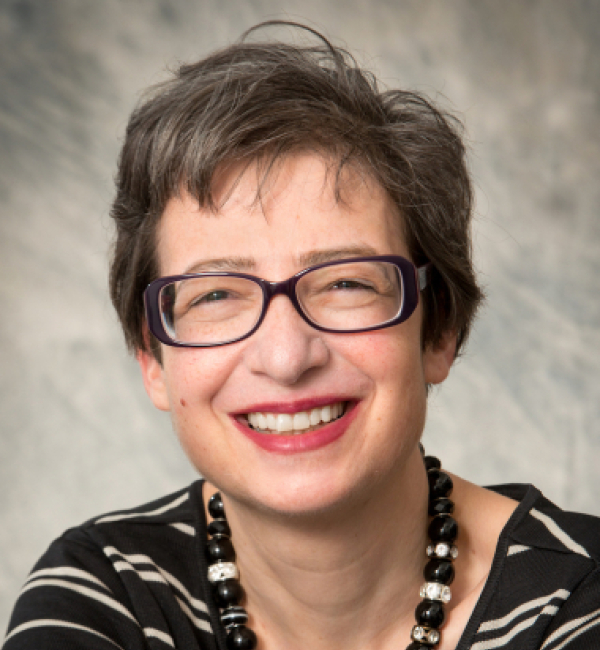 Ruth Collins headshot